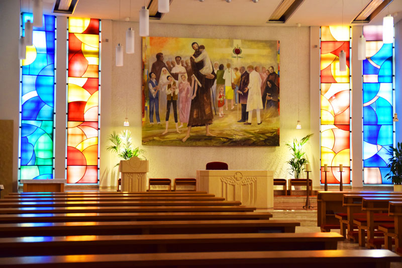 Kirche im Krankenhaus der Barmherzige Brüder Eisenstadt / KH BB Eisenstadt Kirche im Krankenhaus der Barmherzige Brüder Eisenstadt
