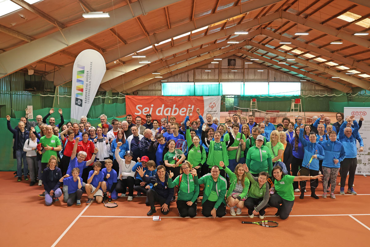 Tennismeisterschaft 2026 / Barmherzige Brueder Viele Teilnehmende waren extra für den Bewerb angereist.