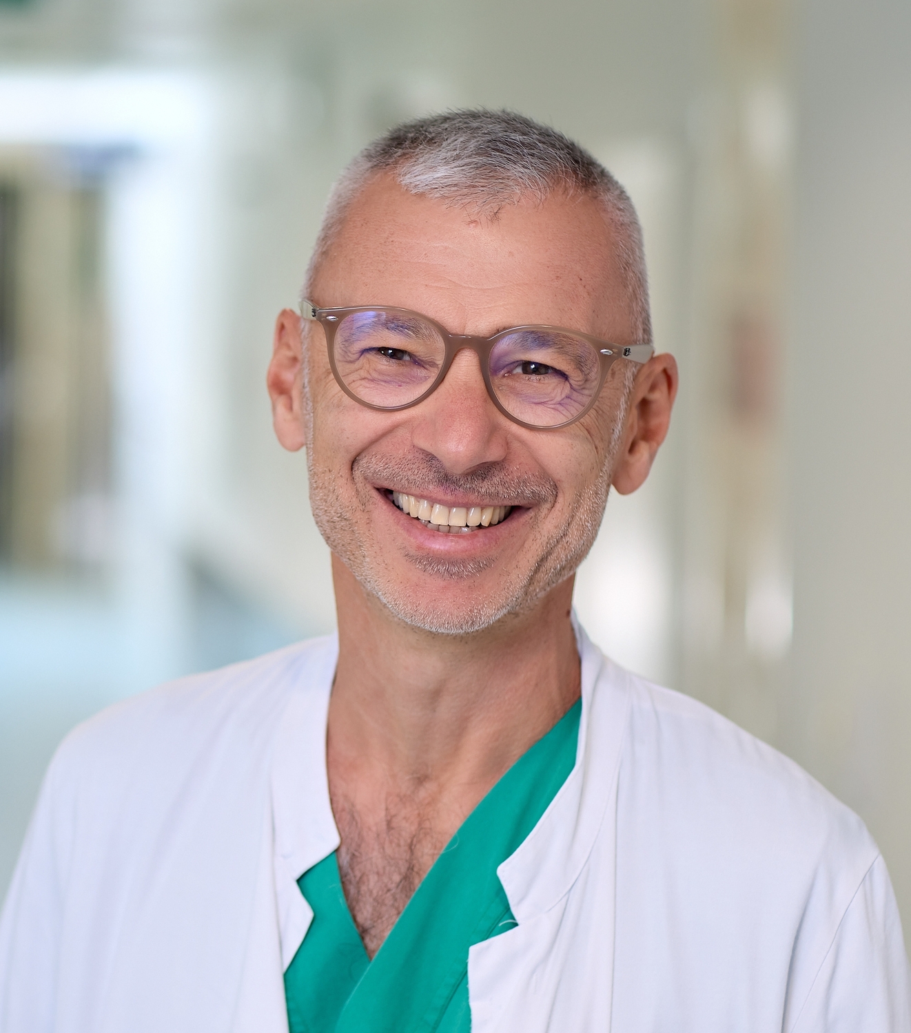 1. OA Priv.-Doz. Dr. Tudor Birsan