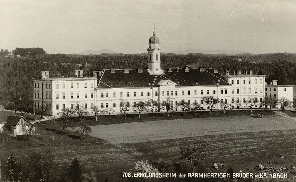 Das Bild zeigt das baulich erweiterte Haupthaus im Jahre 1908