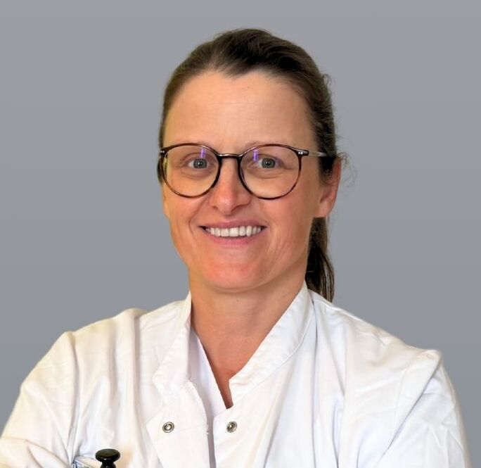 Portraitfoto OÄ Dr. Marlene Ploder