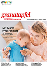 Das Bild zeigt das Cover des Granatapfel Magazins mit einer Frau mit einem Kleinkind.