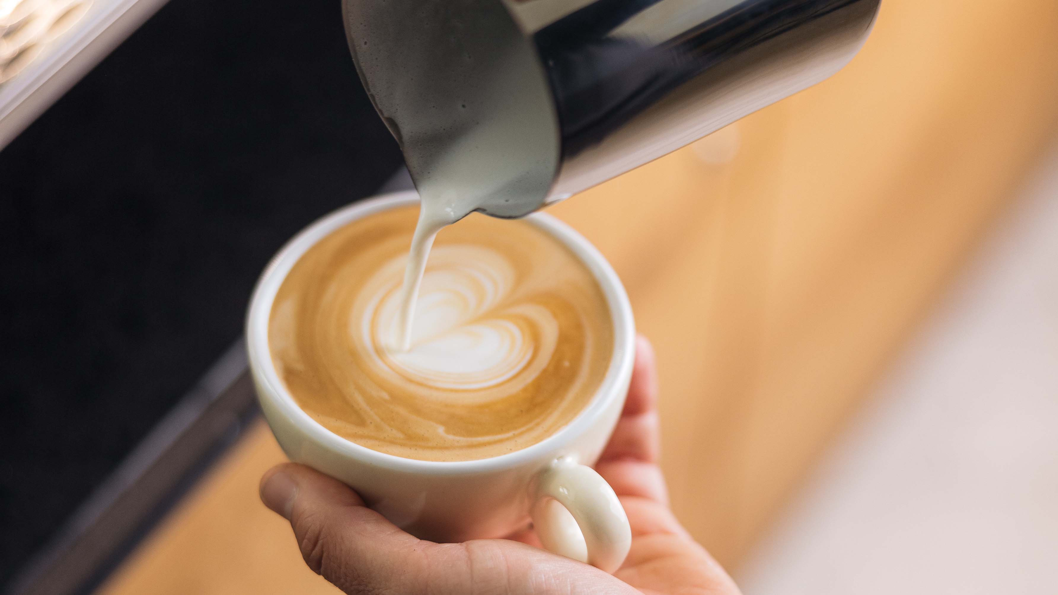 Kaffetasse / LUKAS LORENZwww.lukaslorenz.com, LUKAS LORENZ