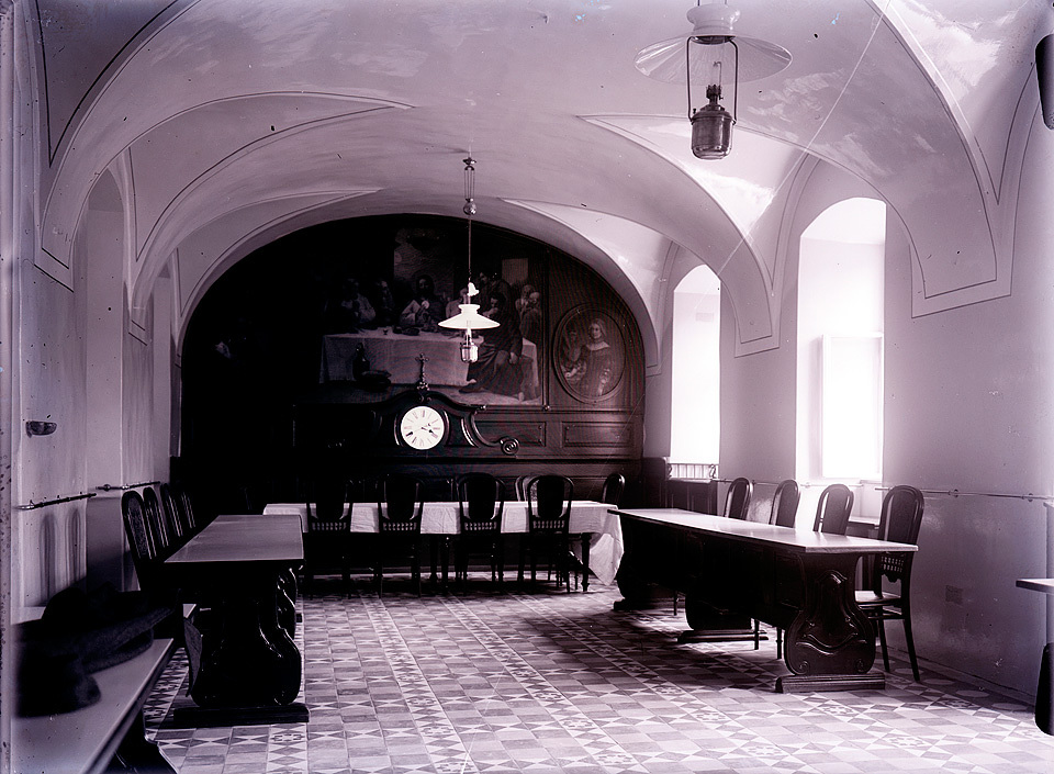 Refektorium des Feldsberger Konventes, Ansicht um 1890 / Barmherzige Brüder Refektorium des Feldsberger Konventes, Ansicht um 1890