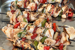 Grillsüieße mit Fleisch und Gemüse