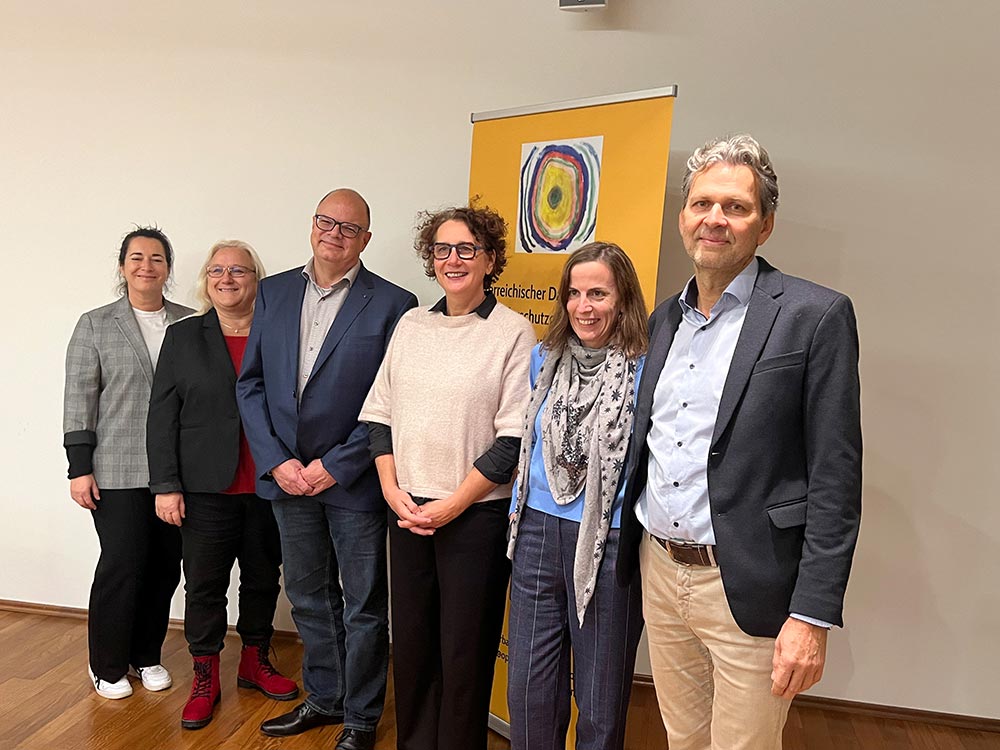 Der Vorstand des Dachverbands für Opferschutzgruppen / Dachverband Opferschutzgruppen Der Vorstand des Dachverbands für Opferschutzgruppen