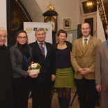 Gruppenfoto mit Pater Prior.