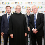 Gruppenfoto: Pater Generalrat Rudolf Knopp OH mit Vortragenden