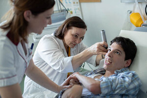 Untersuchungssituation im Institut für Inklusive Medizin.