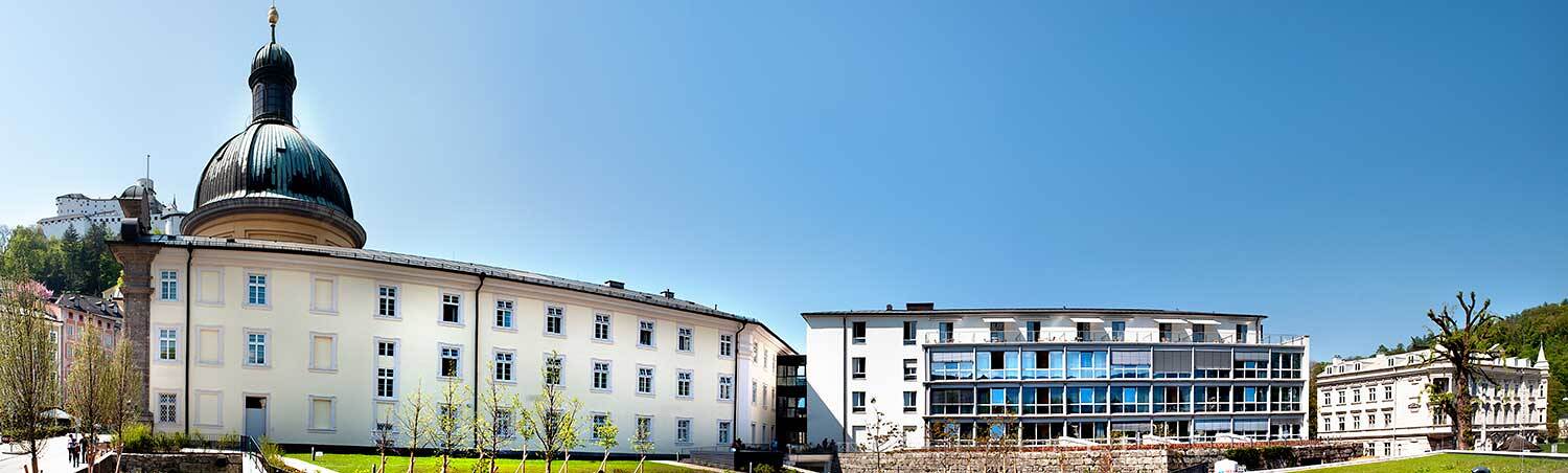 Das Bild zeigt das Krankenhaus Salzburg der Barmherzigen Brüder.
