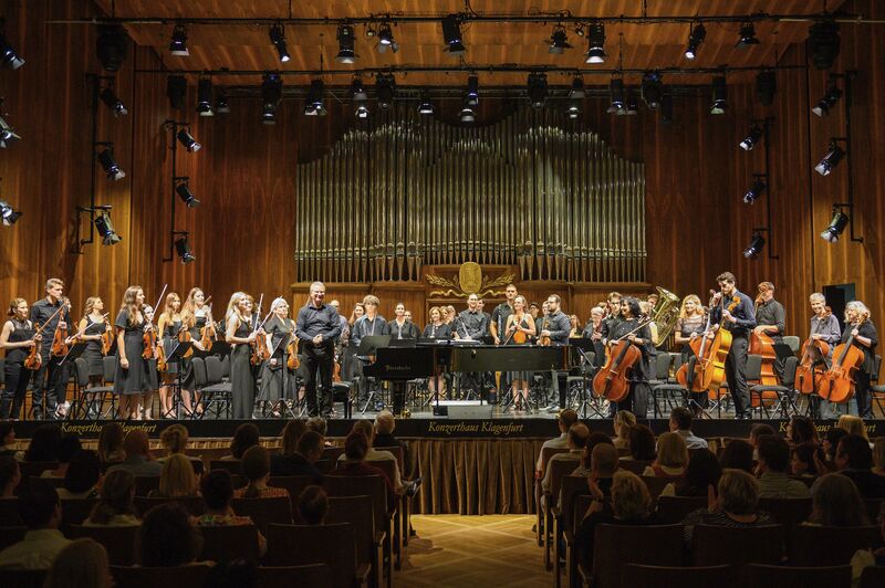 Sommernachtskonzert Elisabethinen-Krankenhaus Klagenfurt / (C) Thomas Hude, Thomas Hude Sommernachtskonzert Elisabethinen-Krankenhaus Klagenfurt