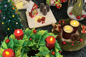 gestaltete Adventkränze als Kunstwerke 