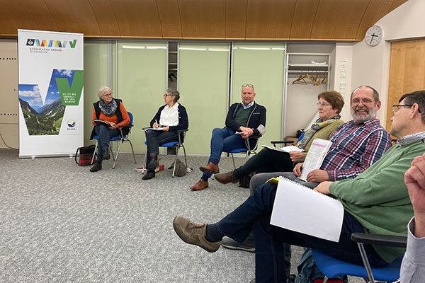 Das Bild zeigt das österreichweite EMAS-Austauschtreffen kirchlicher Einrichtungen.