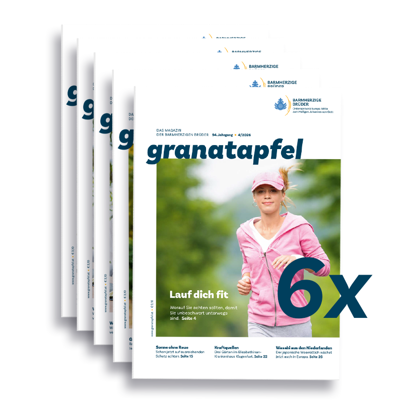 Das Bild zeigt mehrere Cover des GranatapfelMagazins