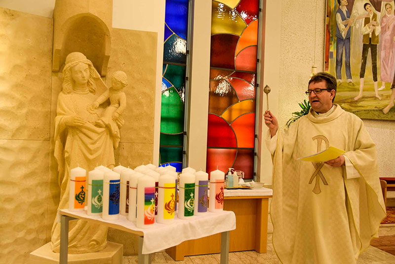 Segnung der Kerzen für die Stationen / KH BB Eisenstadt Segnung der Kerzen für die Stationen