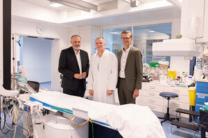 Landeshauptmann Hans Peter Doskozil, Univ.Prof. Prim. Dr. Rudolf Berger, Geschäftsführer Robert Maurer