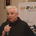 Frater Paulus Kohler OH, lud am Ende des Kongresses zur gemeinsamen Messe ein.