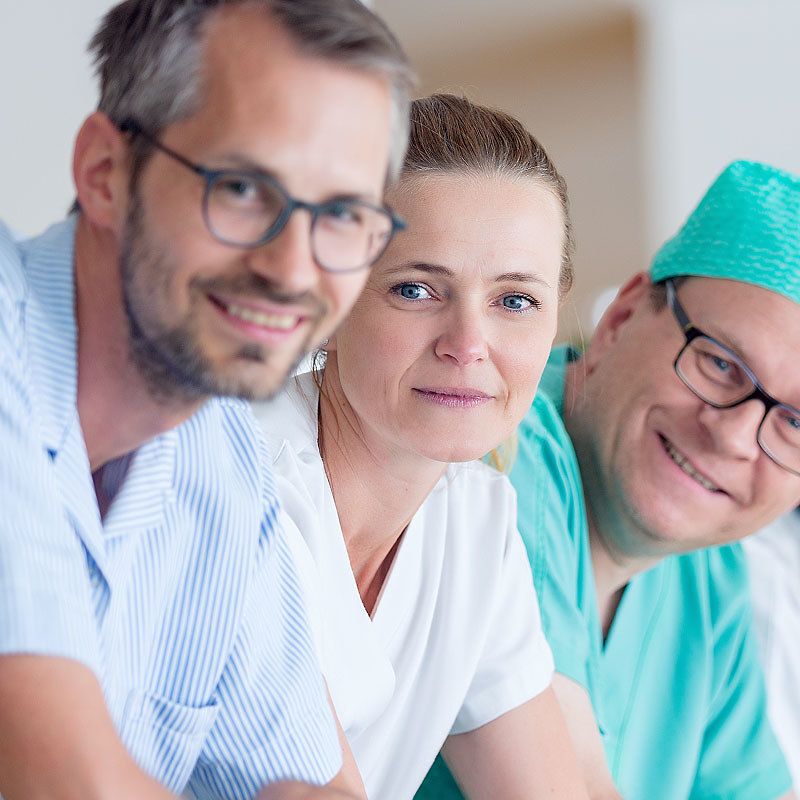 Das Bild zeigt MitarbeiterInnen im Gehobenen Dienst für Gesundheits- und Krankenpflege.