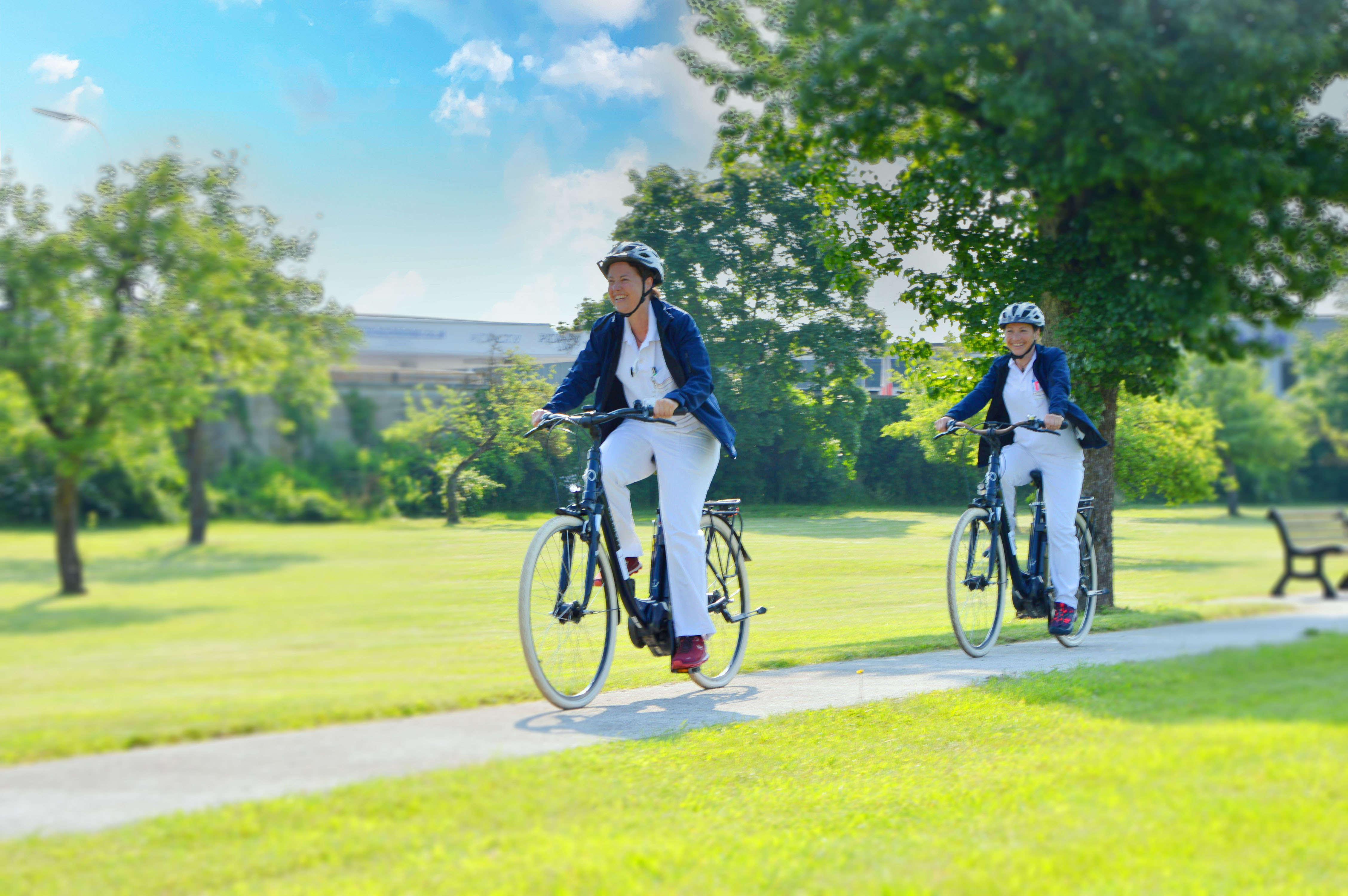 Team AGRM / EKH Mit Sonnenenergie zur Therapie