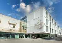 Das Bild zeigt das Krankenhaus Graz