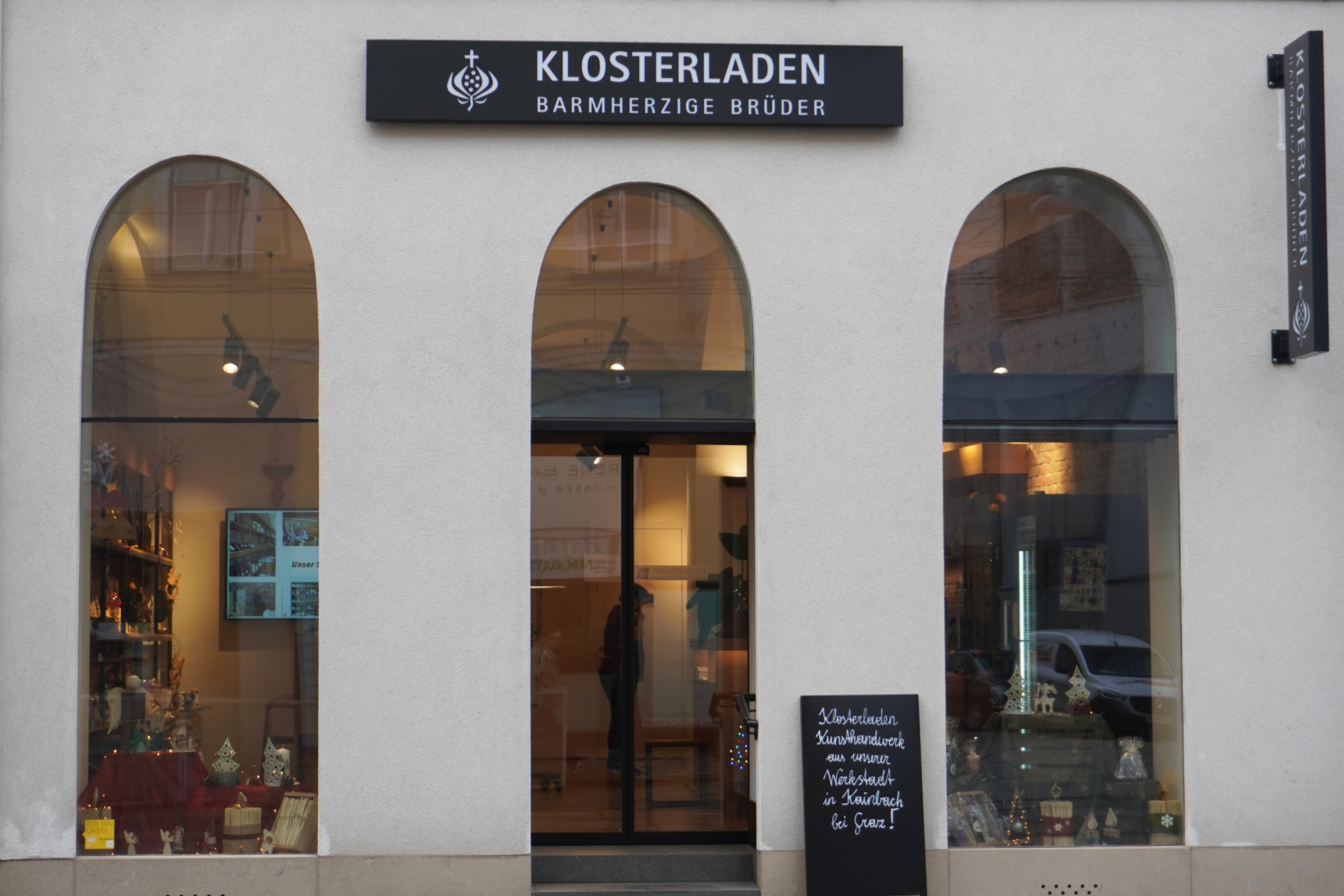 Klosterladen von außen