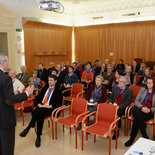 DDDr. Karl Hunstorfer sprach über die Verbindung von Medizin und Seelsorge.