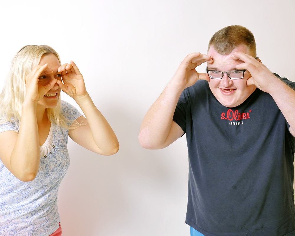 Gebärde für 'Auf der Suche'