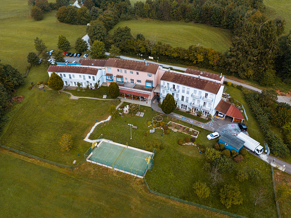 Das Bild zeigt die Therapiestation für Drogenkranke WALKABOUT