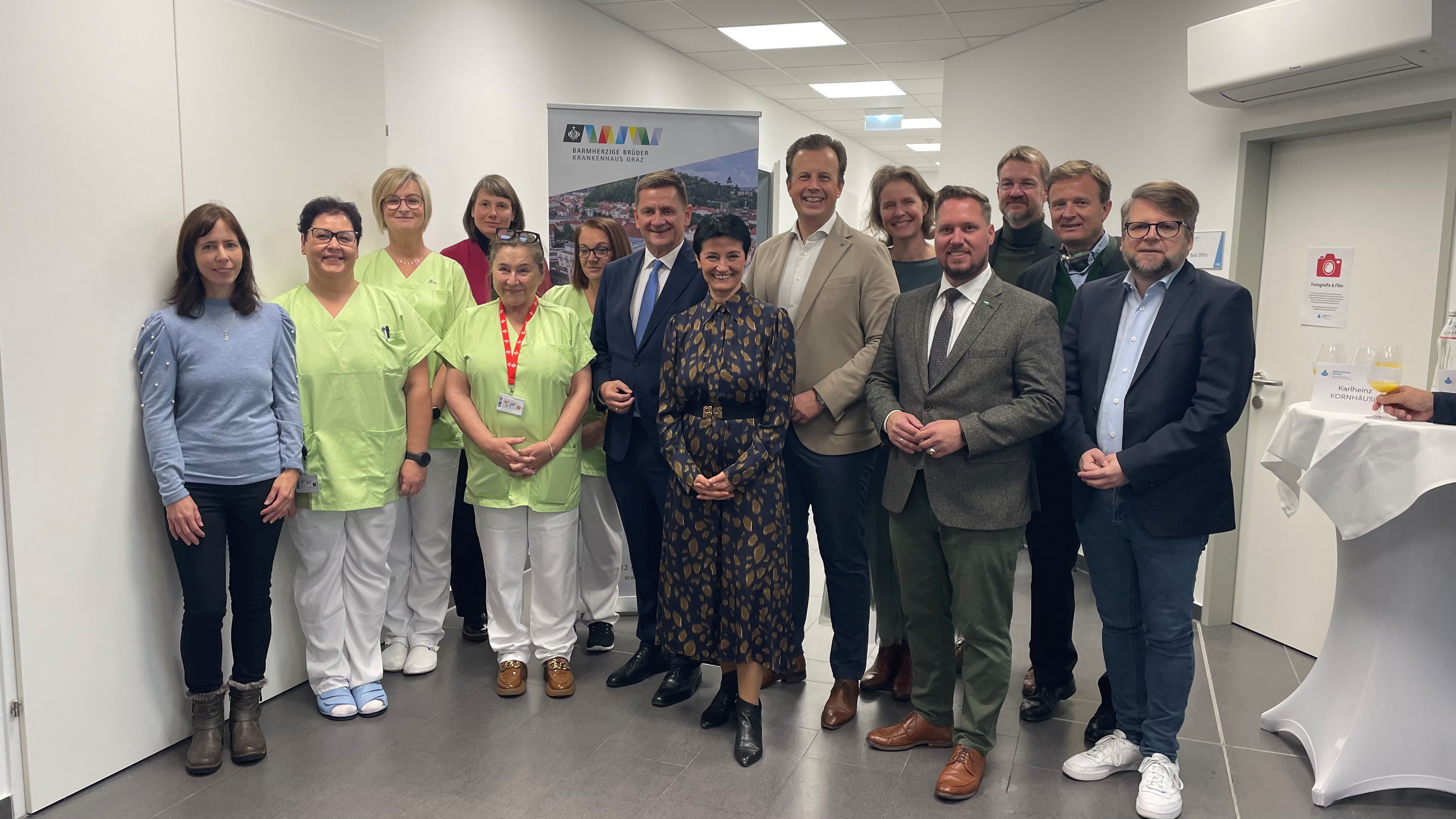 Feierliche Eröffnung der neuen Primärversorgungseinheit in Leoben im Beisein politischer Vertreter.