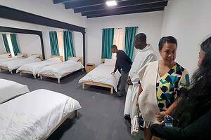 Das Bild ist ein Link zum Artikel über das Mutter-Kind-Zentrum in Madagaskar.