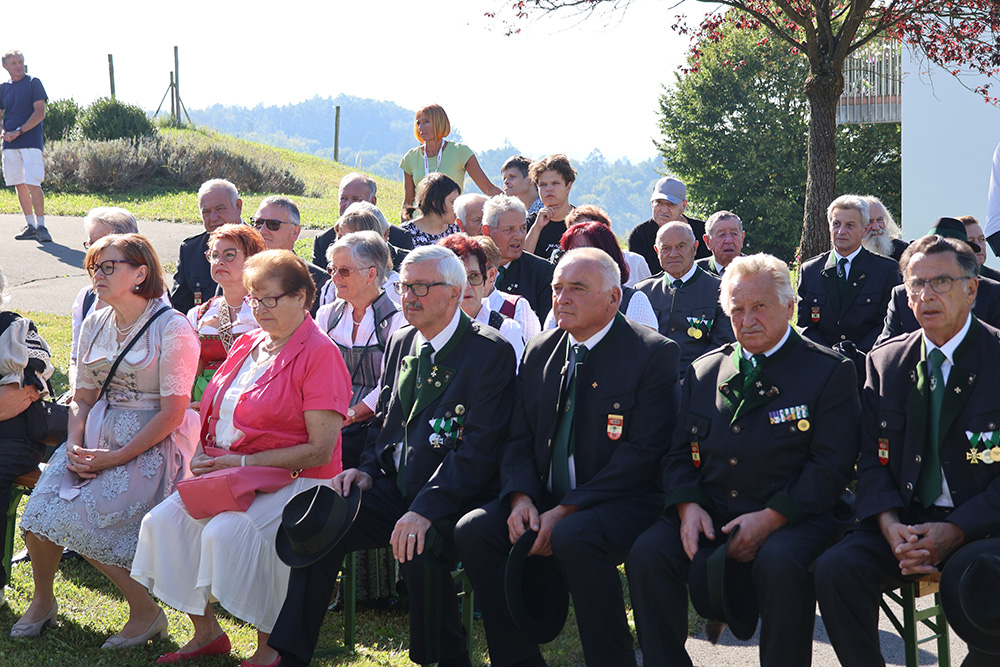 Der Kameradschaftsbund beim Gottesdienst.