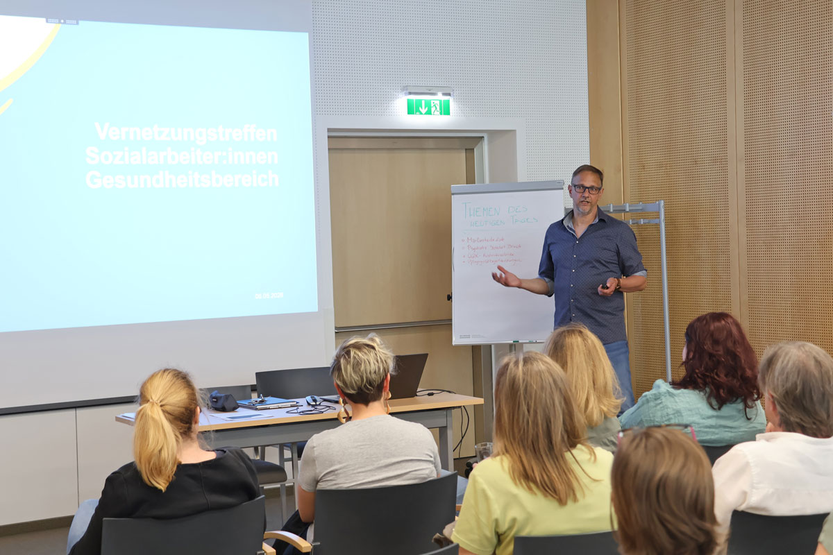 Derartige Vernetzungstreffen finden mehrmals im Jahr in verschiedenen Einrichtungen statt.