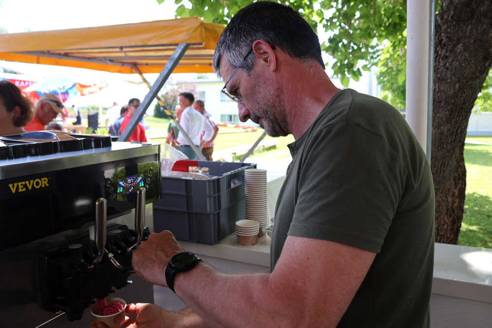 Softeis sorgte für etwas Erfrischung bei den heißen Temperaturen.