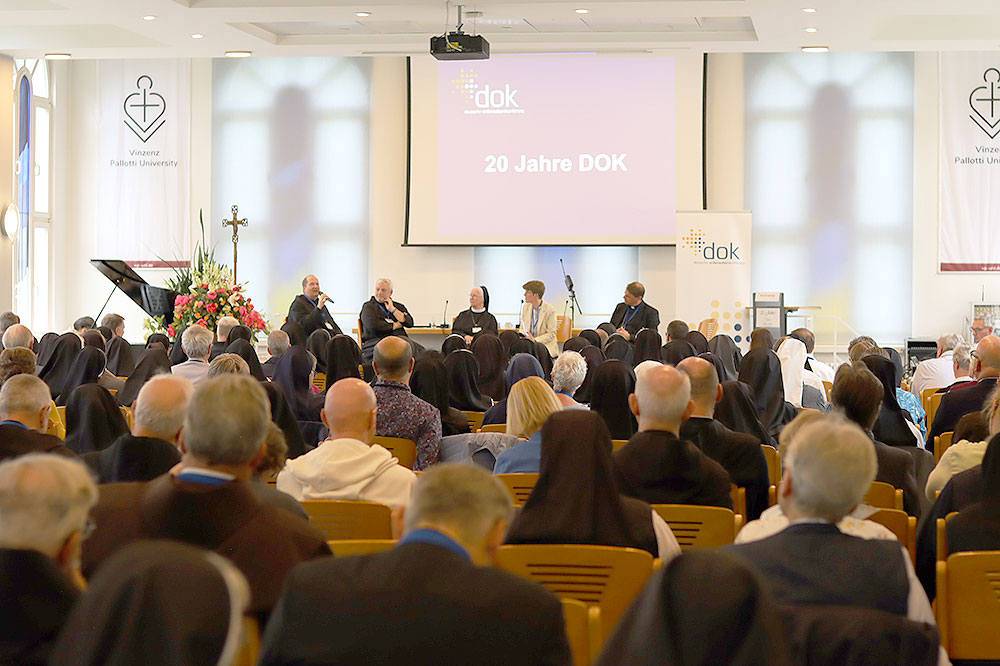 Podiumsdiskussion bei der Mitgliederversammlung der Deutschen Ordensobernkonferenz