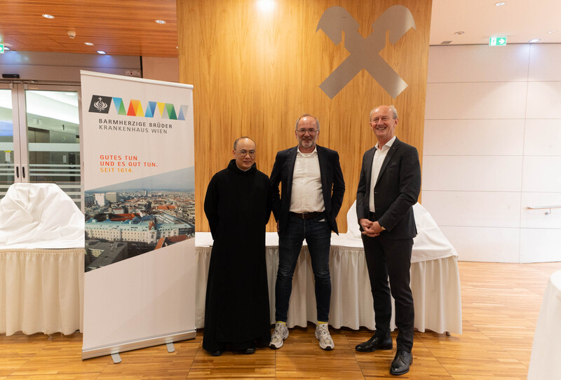  Benefizkabarett am 24. April mit Klaus Eckel