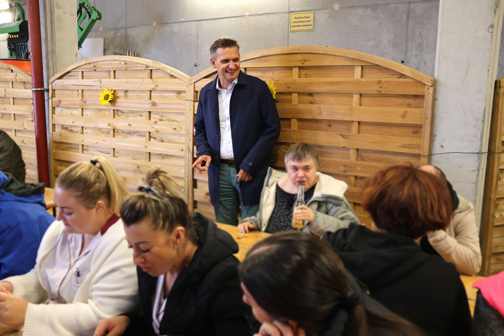 Auch der Gesamtleiter Mag. Frank Prassl, MBA war bei den Erntedankfeierlichkeiten dabei.