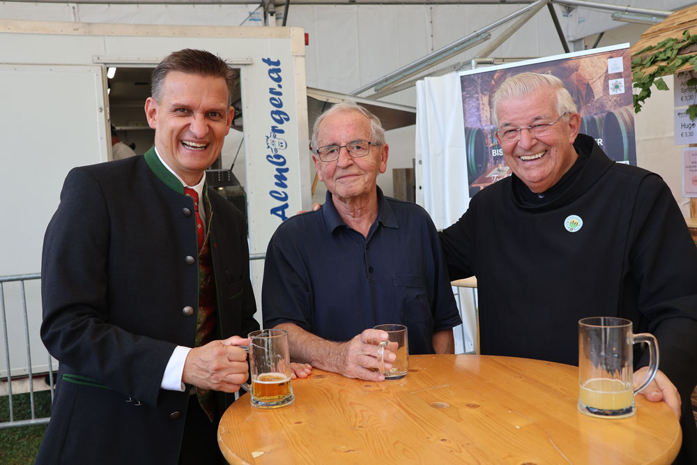 Wir freuten uns sehr über den Besuch des pensionierten Gesamtleiters des Krankenhauses Eisenstadt der Barmherzigen Brüder Direktor Horst Jany. (Mitte)