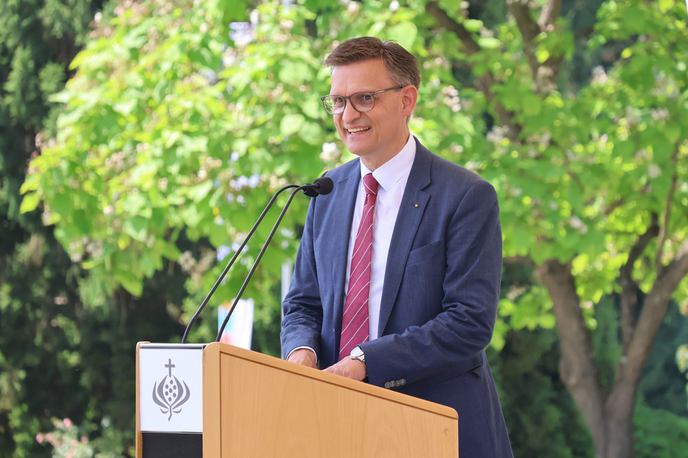 Gesamtleiter Mag. Frank Prassl richtete einige Worte an die Anwesenden.